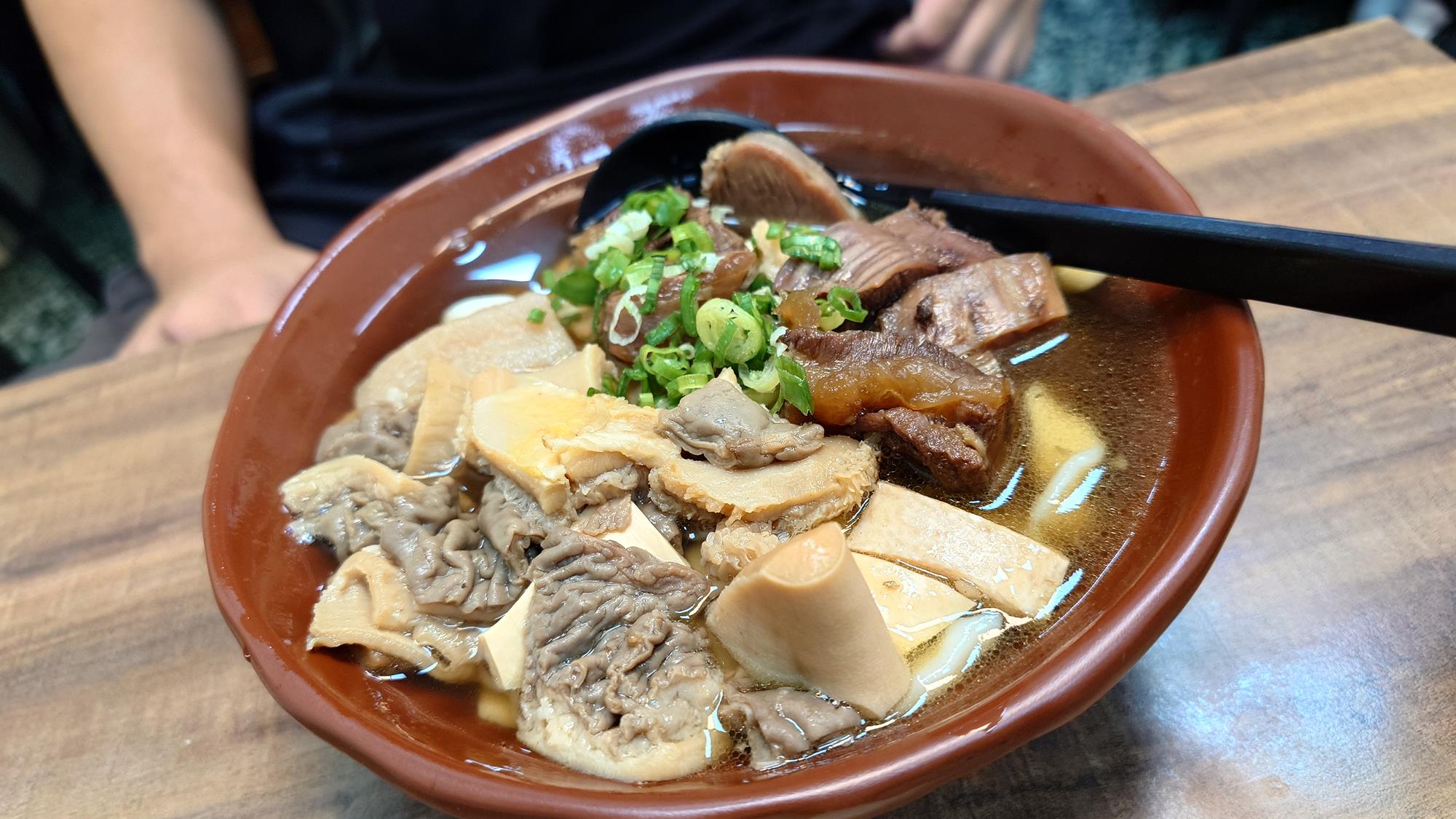 [食記] 台北市文山區-滿豐牛肉麵