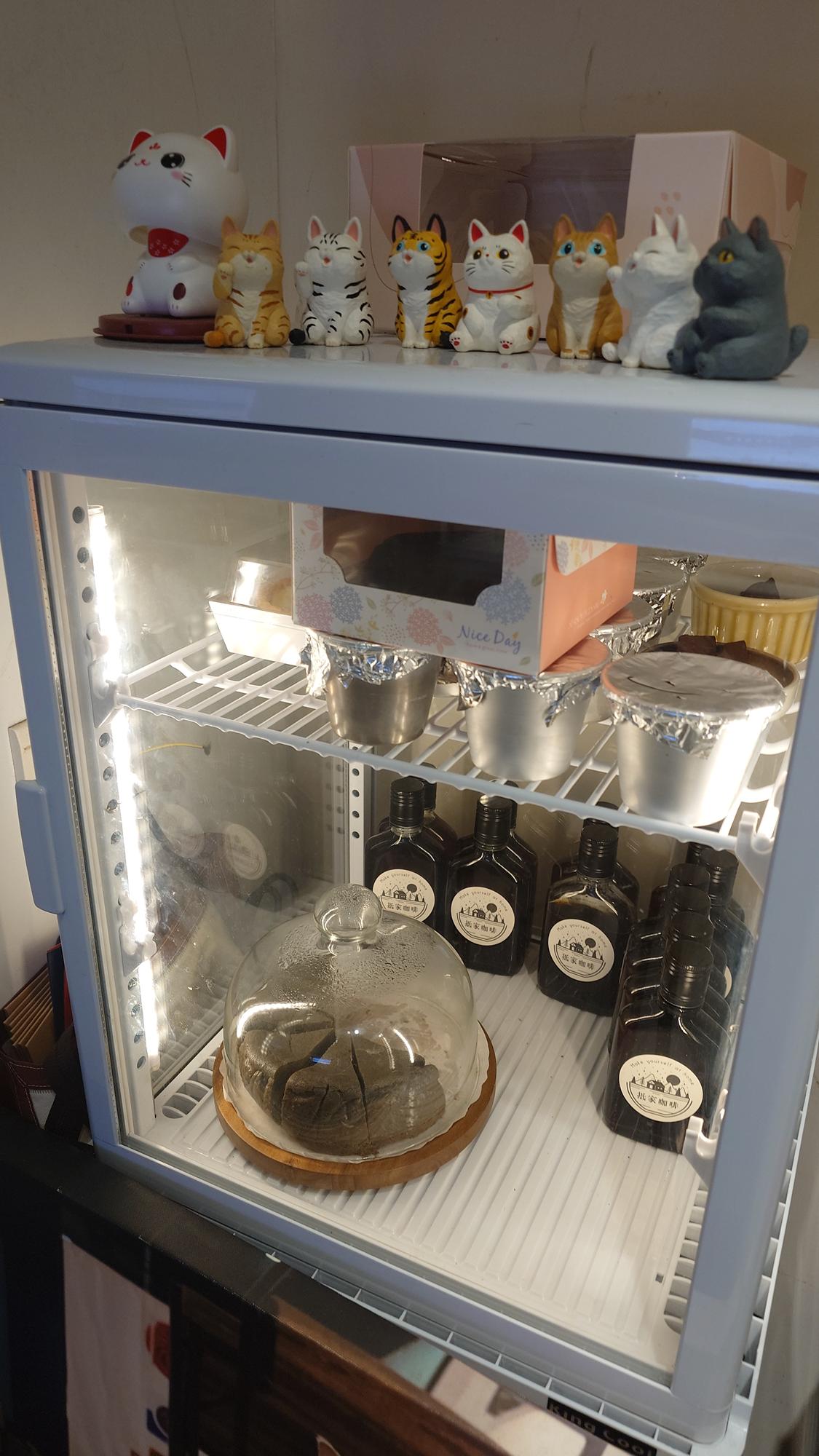 抵家咖啡甜點與飲品展示