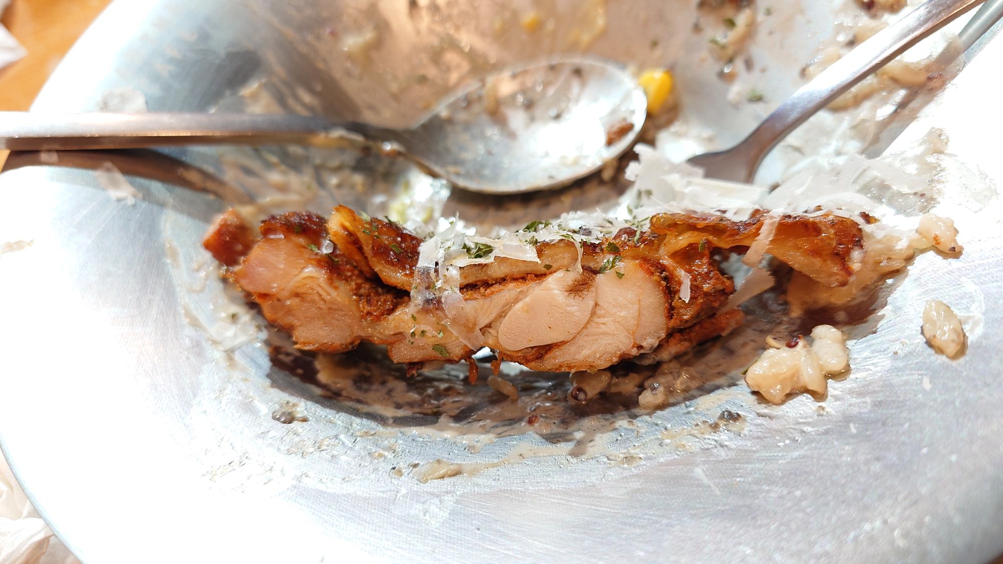 Arthere Café 上樓看看咖啡雞腿沙拉雞肉