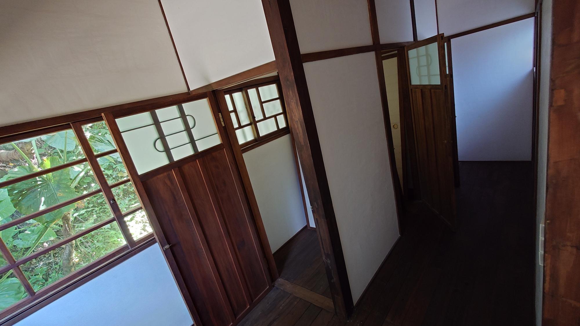 官邸作客室內用餐區一景