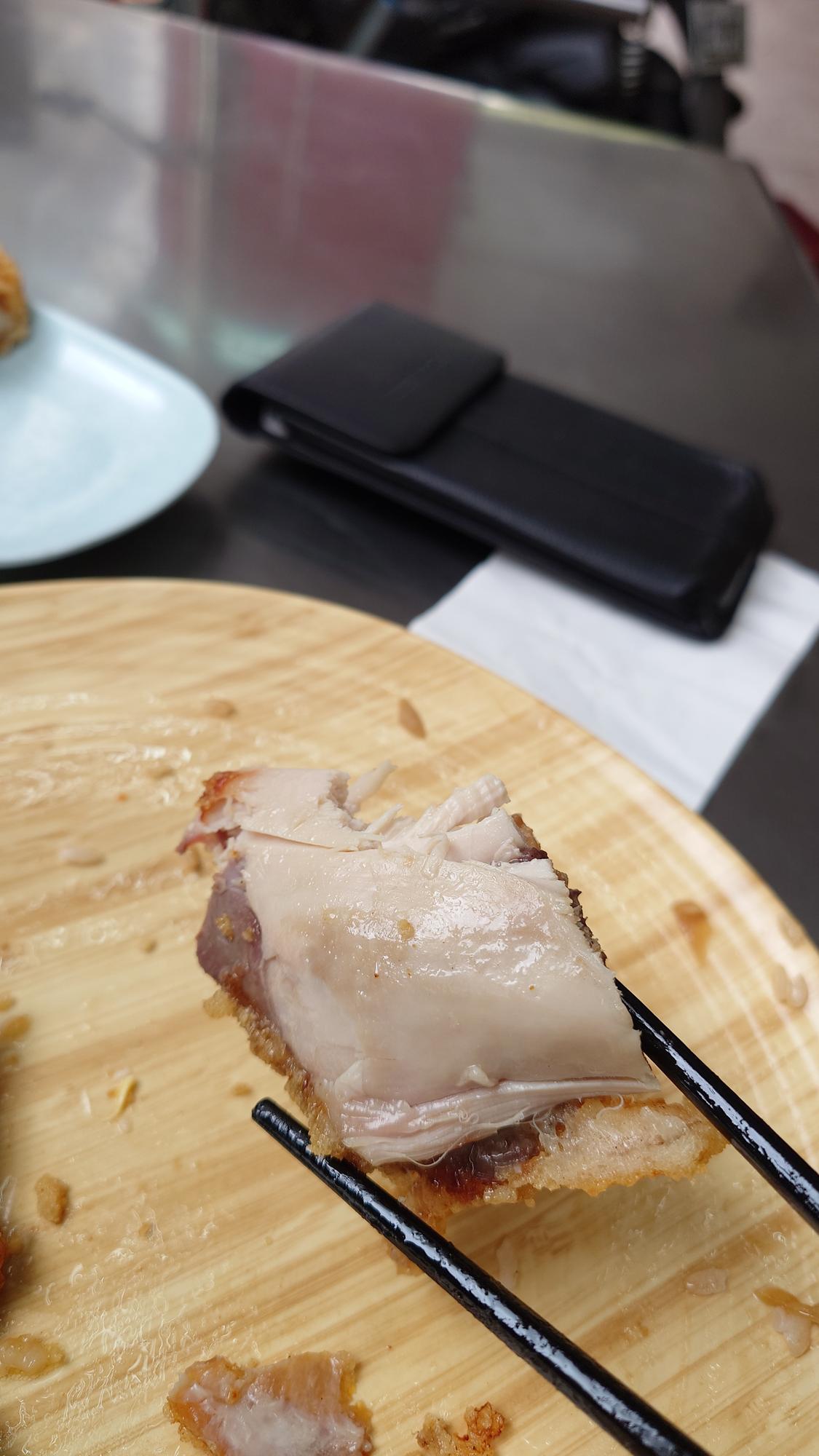 三沙灣古早味排骨飯雞腿便當近照