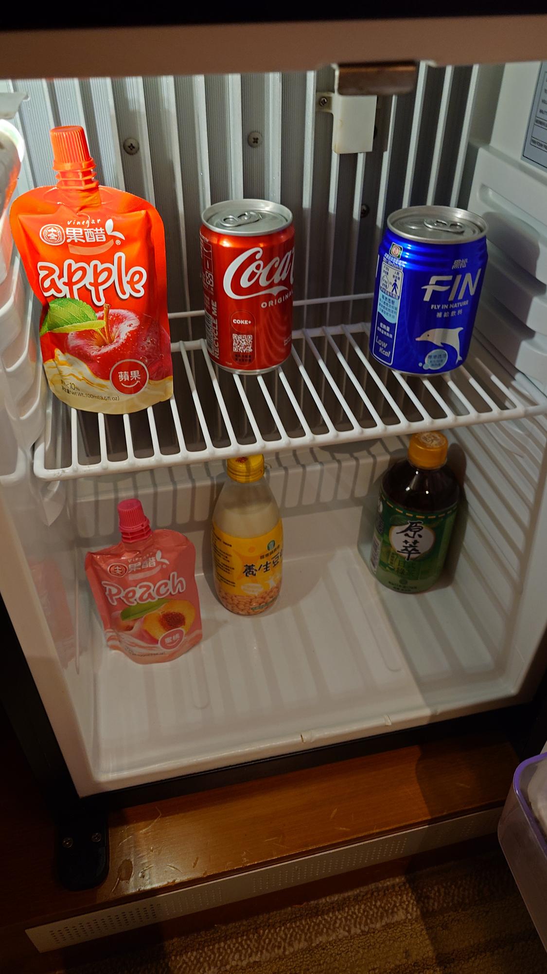 礁溪長榮鳳凰酒店房內冰箱飲品