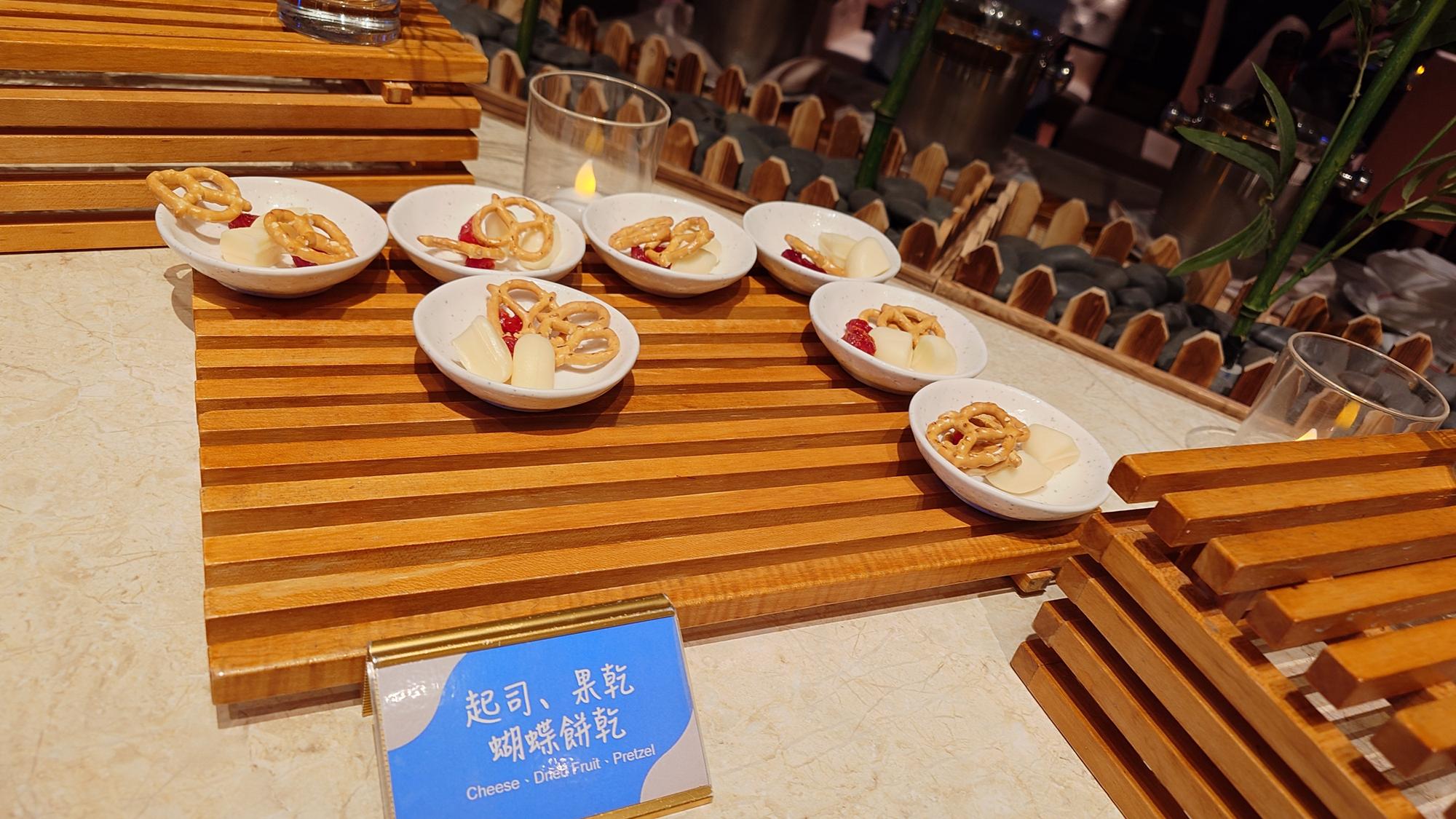 鳳凰飴號宵夜小點